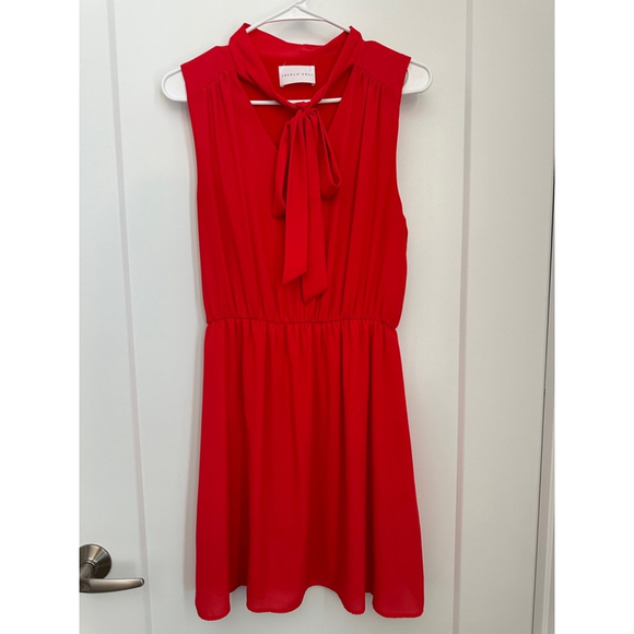 French Grey Rosanna Neck Tie Detail Red Dress - Picture 2 of 6